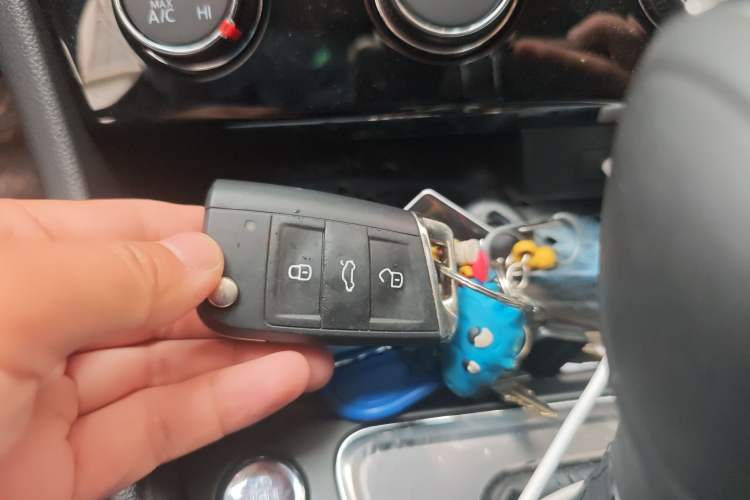 Used Volkswagen Bora 2024 200TSI DSG EnjoyDrive PRO Edition
