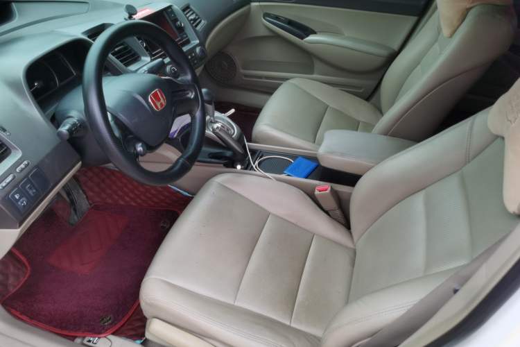 Used CIIMO 2012 1.8L Automatic
