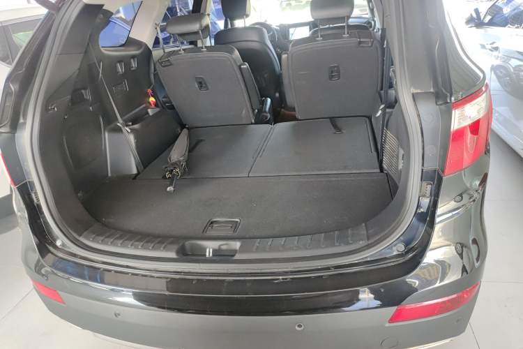 Used Hyundai Grand SantaFe 2013 3.0L 6-seat Four-Wheel-Drive Flagship Edition