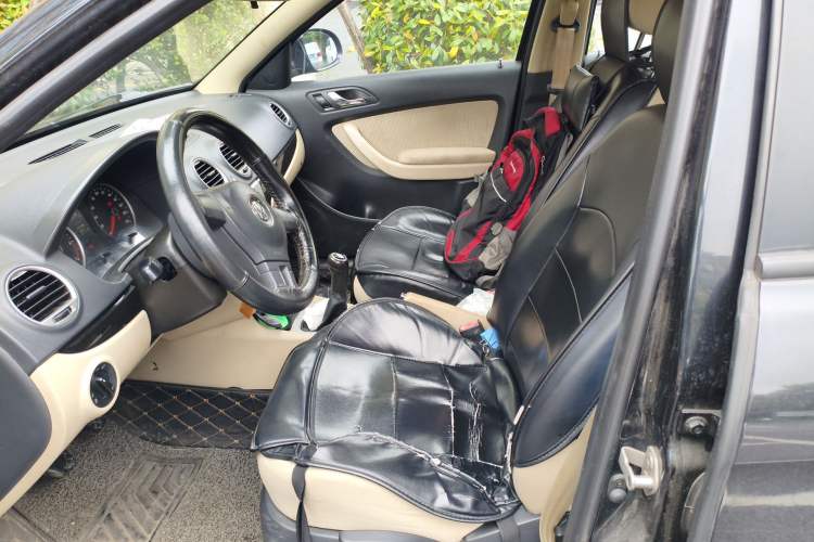 Used Volkswagen Lavida 2011 1.6L Manual Joy Version Left Front Seat