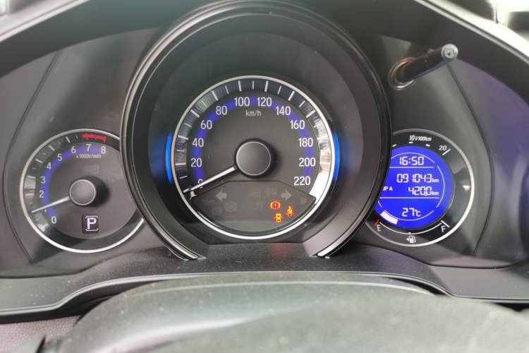 Used Honda Fit 2018 1.5L CVT Comfort Sunroof Version Instrument Cluster