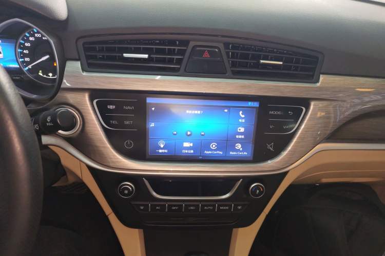 Used Geely Auto Emgrand 2017 Sedan Million Edition 1.5L CVT Luxury Model