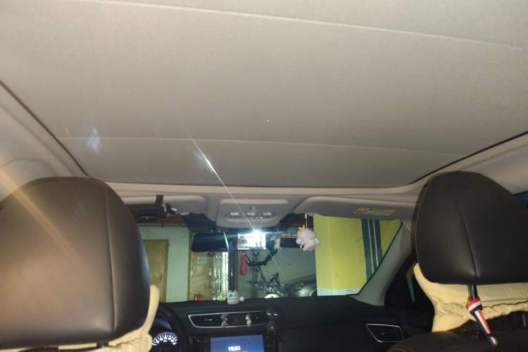 Used Nissan Qashqai 2019 2.0L CVT Luxury Edition Headliner