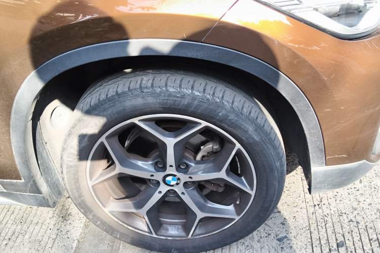 Used BMW X1 2018 sDrive18Li Luxury Model