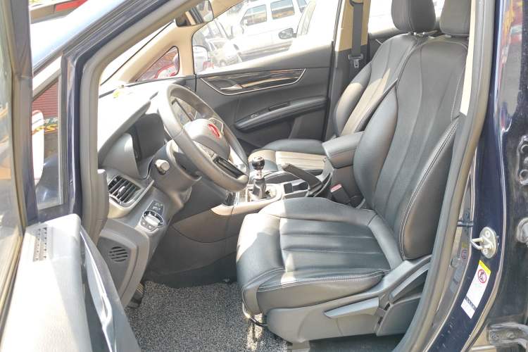 Used BYD Song MAX 2017 1.5T Manual Smart Connect Luxury 7-Seater