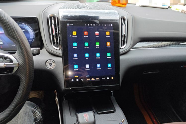 Used Hongqi HS3 PHEV 2025 Model 117km Jingwei Edition Audio And AC Panel