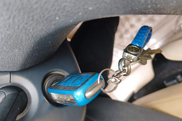 Used Volkswagen Bora 2015 Value Edition 1.6L Manual Fashionable Style