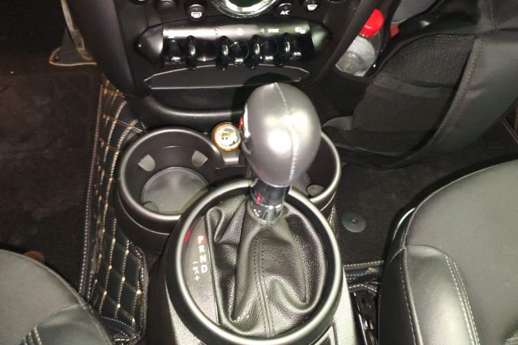 Used MINI Countryman 2014 1.6T COOPER S
