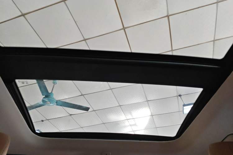 Used Infiniti QX60 2024 2.0T All-Wheel-Drive Excellence Edition Headliner