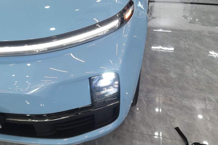 Used Li Auto L8 2024 Ultra Model
