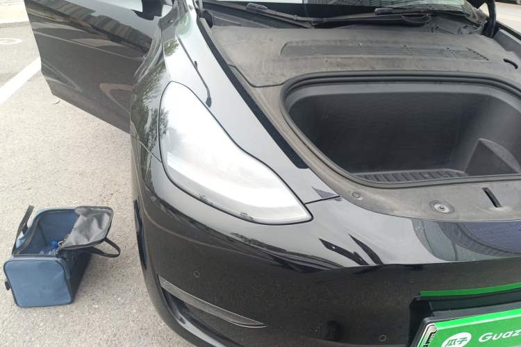 Used Tesla Model Y 2021 Long-Range All-Wheel-Drive Version 3D7
