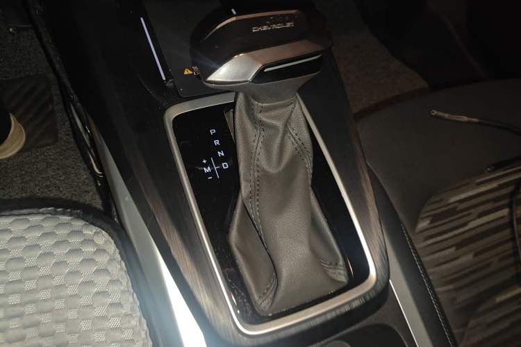 Used Chevrolet Monza 2023 1.5L Dual-Clutch Enjoyment Edition Gear Lever