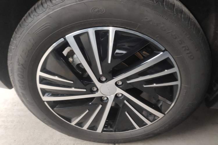 Used Lynk & Co 08 EM-P 2024 120km Long-Range Plus