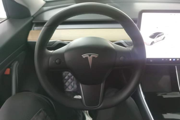Used Tesla Model 3 2019 Standard Range Rear-Drive Upgraded Version Steering Wheel