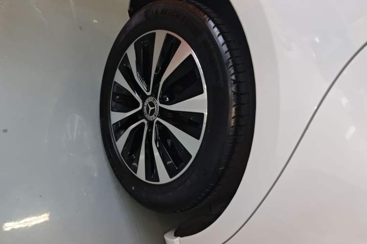 Used Mercedes-Benz B-Class 2022 Revised B 200 Dynamic Edition Exterior 5