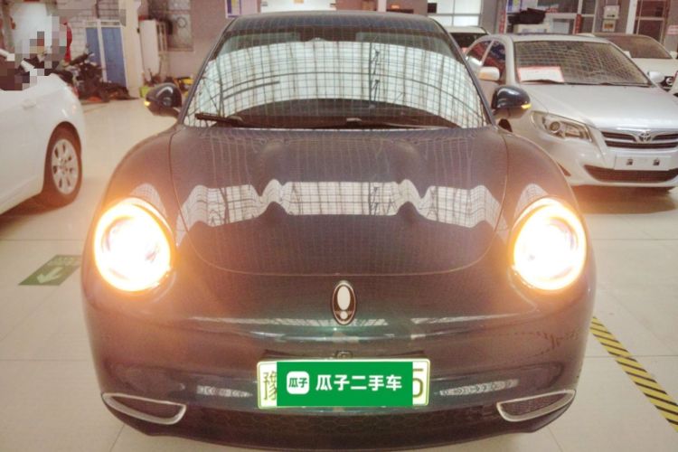 Used ORA Good Cat 2023 401 km Standard Range Luxury Version Lithium Iron Phosphate Front