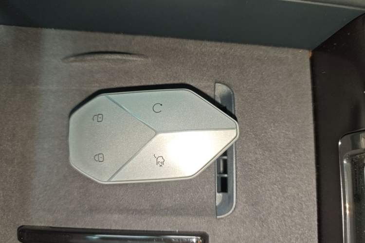 Used Formula Leopard 5 2025 TianShen Intelligent Driving Ultra Edition Vehicle Key