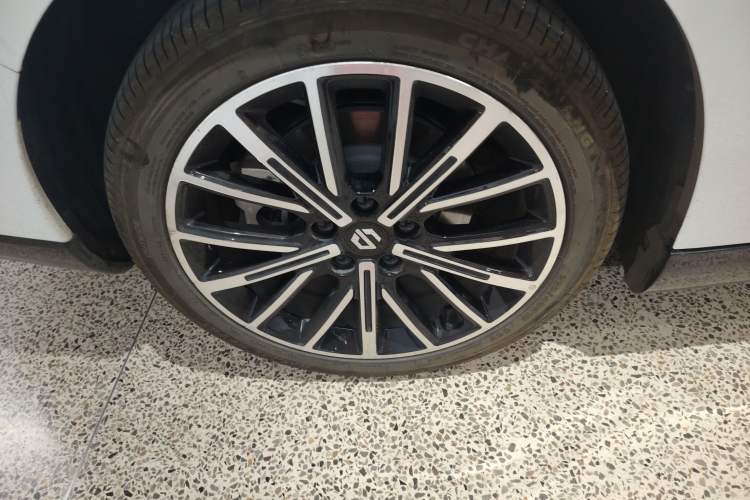 Used Leapmotor B01 2025 650 Enjoyment Edition Right Rear Wheel Hub