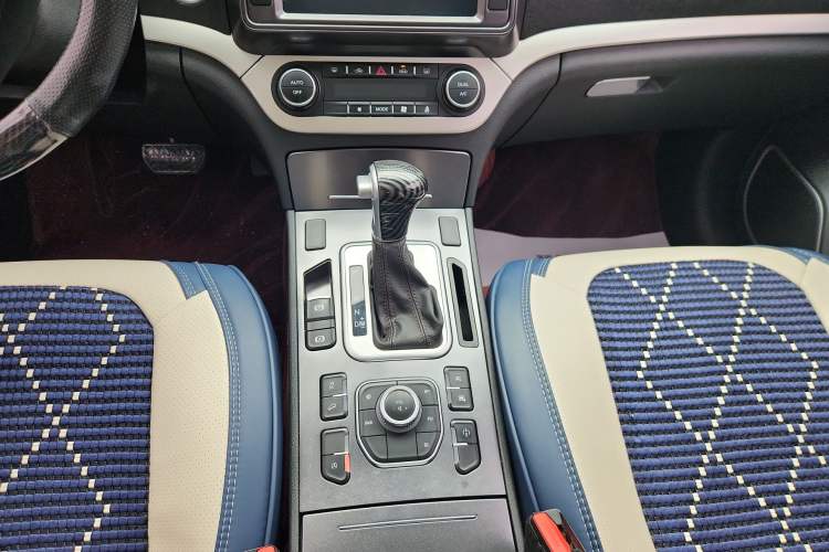 Used Haval H6 Coupe 2018 Blue Label 1.5T Automatic Two-Wheel Drive Ultra-Luxury Model
