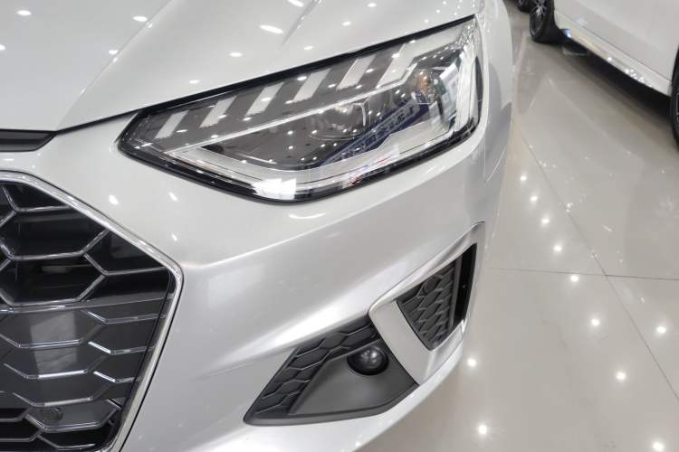 Used Audi A4L 2022 40 TFSI Fashion Dynamic Model