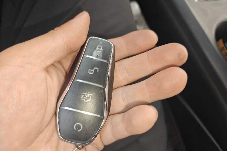 Used BYD Seal 06 New Energy 2025 EV 545KM Flagship Edition Vehicle Key