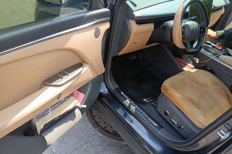 Used ARCFOX Alpha T5 2025 520 PRO Driver Seat