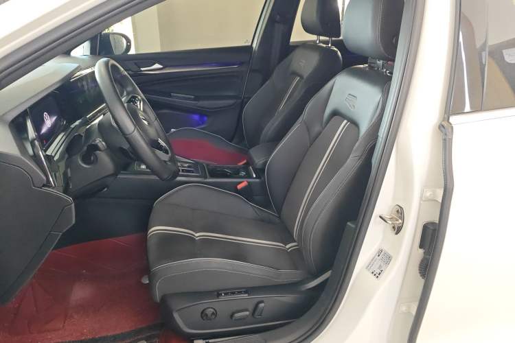 Used Volkswagen Golf 2021 280TSI DSG R-Line
