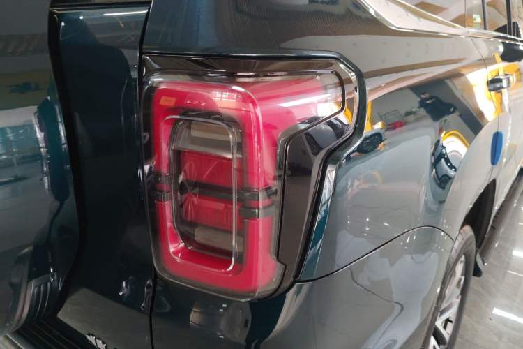 Used BAIC Off-Road BJ60 2022 2.0T Weekend Edition Five-Seater