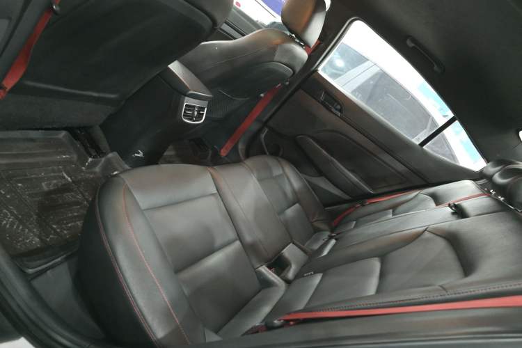 Used Hyundai Elantra (6th Generation / Lingdong) 2019 1.4T Dual-Clutch Xuan Dong · Dynamic Model