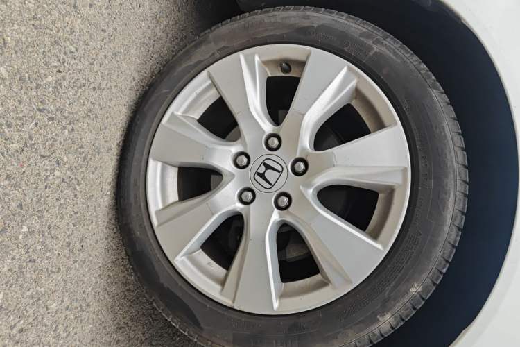 Used Honda Jade 2014 1.8L CVT Luxury Edition 5 seats