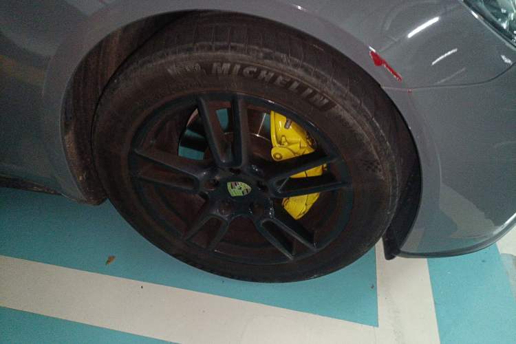 Used Porsche Panamera 2017 Panamera 4 Executive Long Wheelbase 3.0T
