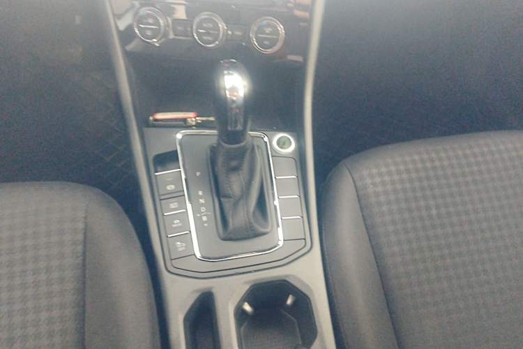 Used Volkswagen Bora Pure Electric 2020 Shan Model Gear Lever