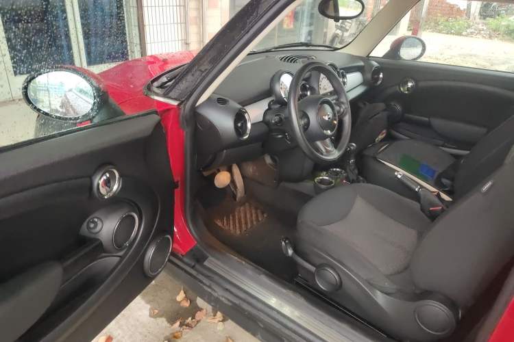 Used MINI 2013 1.6L ONE Limited Edition First Version
