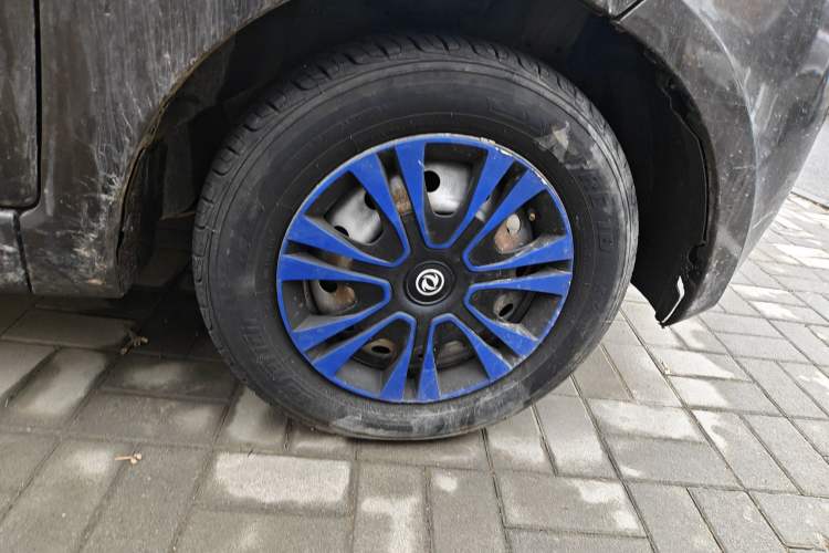 Used Dongfeng Fengon 330 2016 1.5L Manual Enjoyment Model DK15 Right Front Wheel Hub