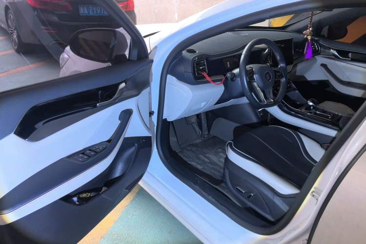 Used BYD Qin PLUS 2021 DM-i 55KM Flagship Model
