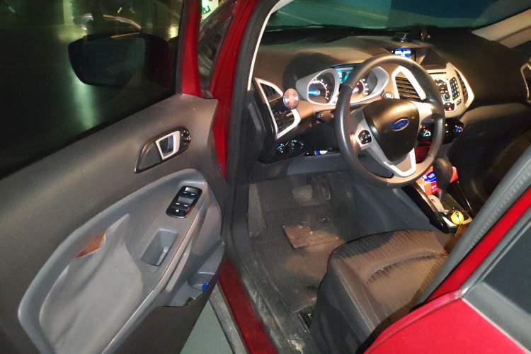 Used Ford EcoSport 2013 1.5L Automatic Prestige Model