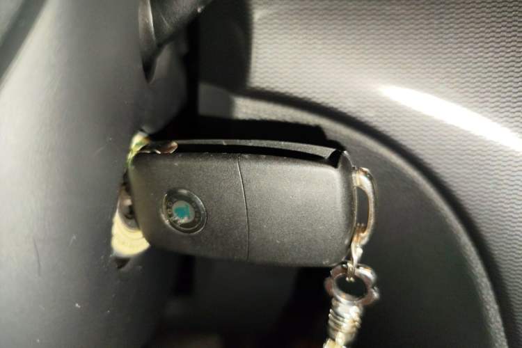 Used Skoda Yeti 2017 TSI280 DSG Car Enjoy Brothers Edition