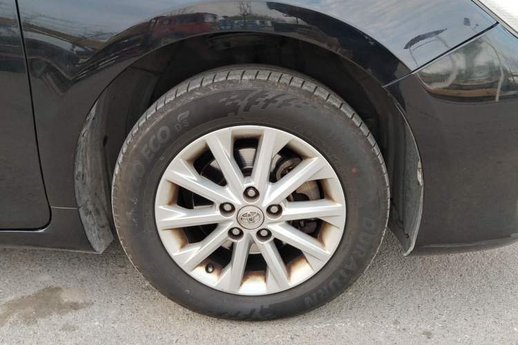 Used Toyota Camry 2016 2.0G 10th Anniversary Leading Edition
