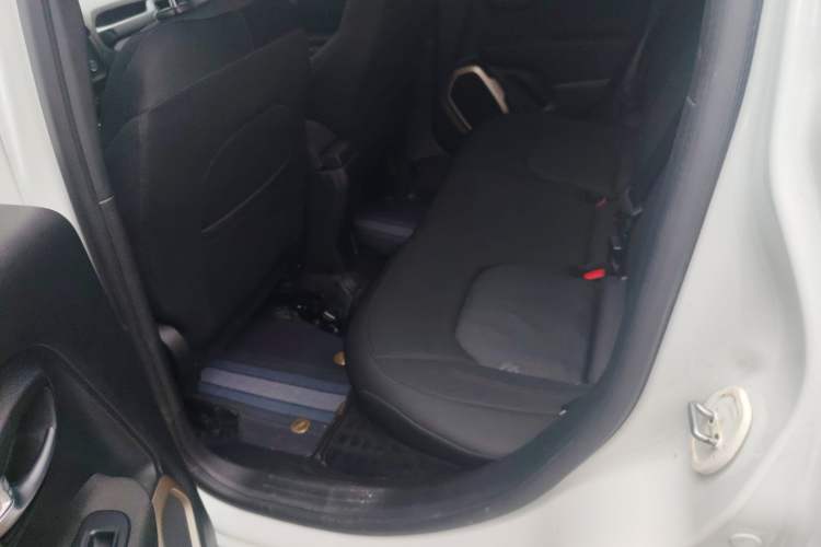 Used Jeep Renegade 2017 180T Automatic Jingneng Edition Left Rear Seat