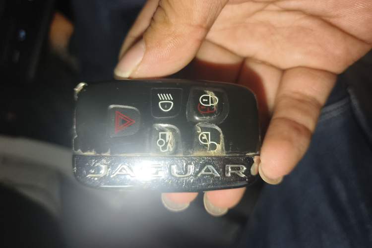 Used Jaguar F-TYPE 2016 3.0 SC Hardtop Version Vehicle Key