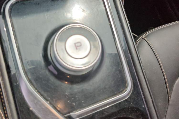 Used SOL E40X 2021 Golden Armor Edition