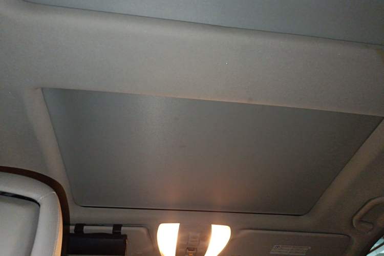 Used Mercedes-Benz GLK-Class 2010 GLK 300 4MATIC Fashion Model