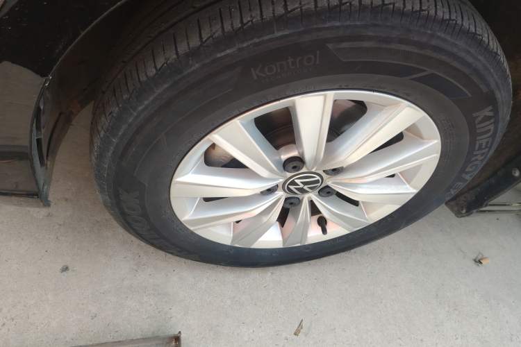 Used Volkswagen Lavida 2021 1.5L Automatic Fashion Edition
