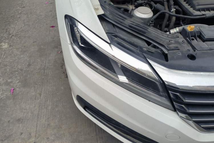 Used Volkswagen Lavida 2019 280TSI DSG Comfort Edition China VI standard Right Front Headlight