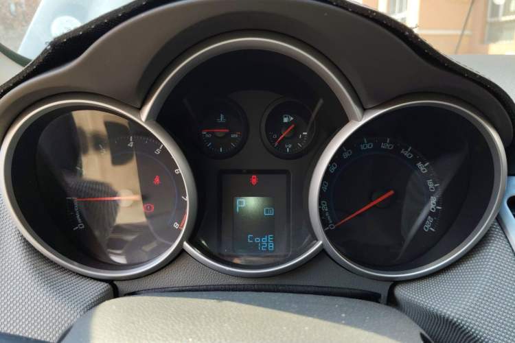 Used Chevrolet Cruze 2012 1.8L SE AT