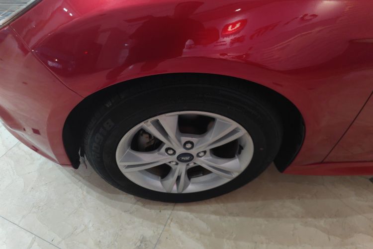 Used Ford Focus 2012 Hatchback 1.6L Automatic Fashion Edition