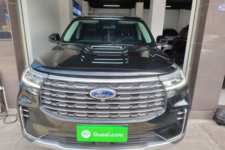 Used Ford Explorer 2023 EcoBoost 285 Four-Wheel Drive Stylish Plus Version 7 Seats
