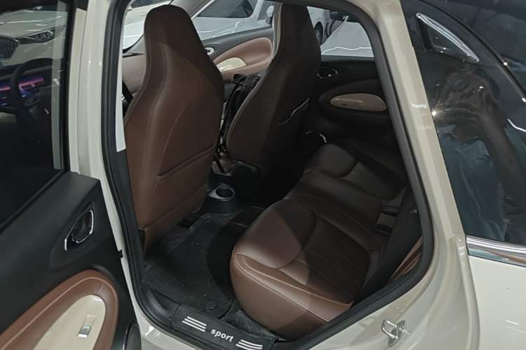 Used Wuling Bingo 2023 333 km Lingxi Connected+ Version
