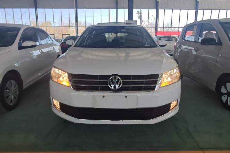 Used Volkswagen Gran Lavida 2013 1.6L Automatic Comfort Model
