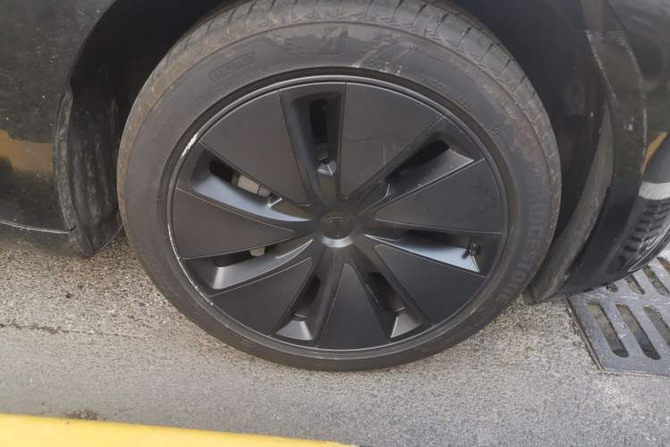 Used Tesla Model 3 2025 Model Long-Range Rear-Wheel-Drive Version